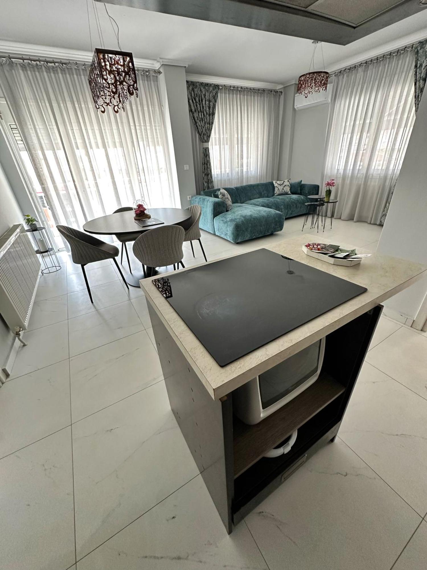 Eden Suite Paralia Buitenkant foto