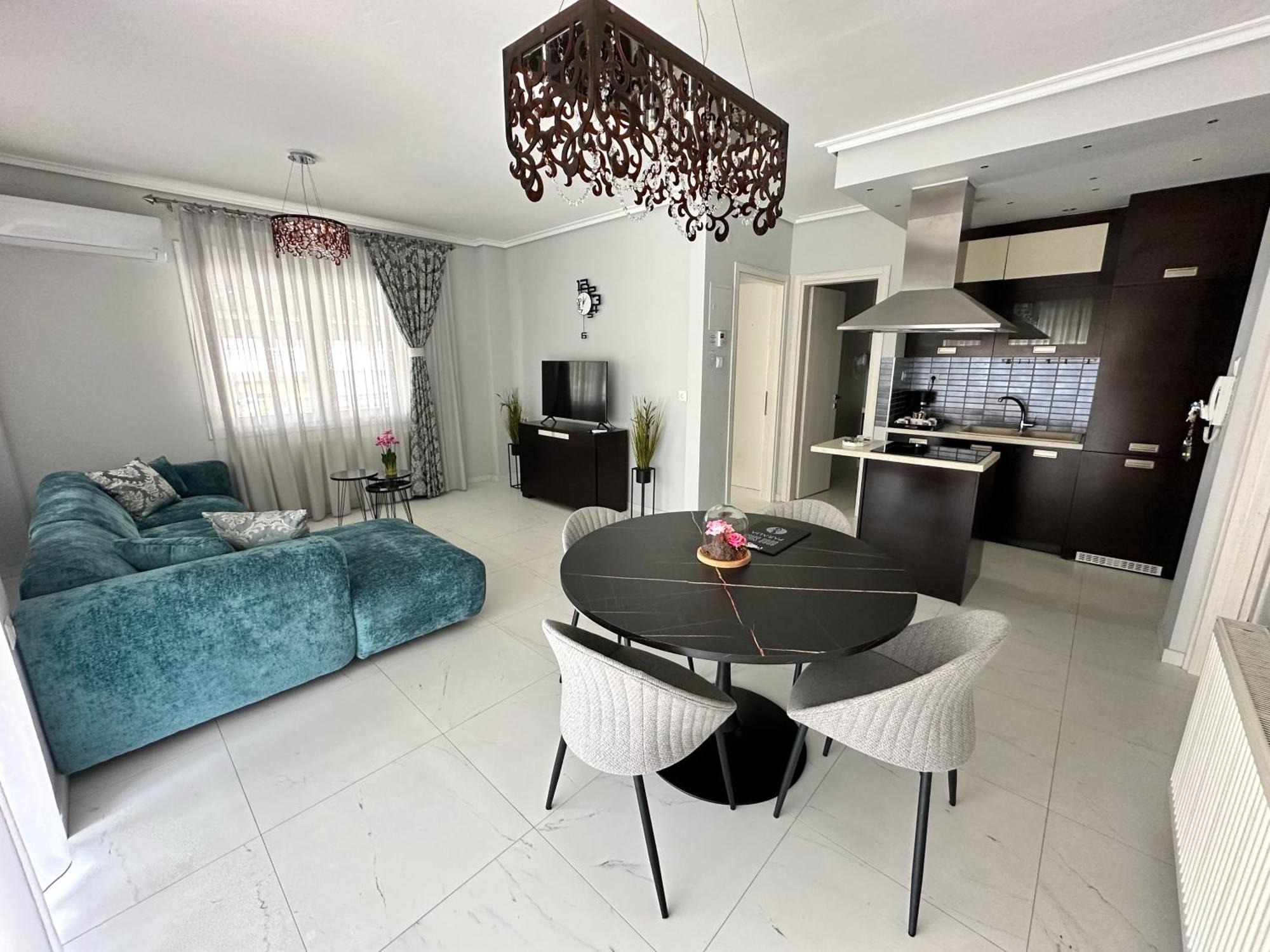 Eden Suite Paralia Buitenkant foto